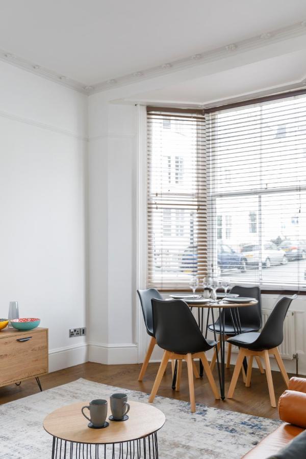 Serenity Square - Wow Location Central Brighton Sleeps 4 מראה חיצוני תמונה