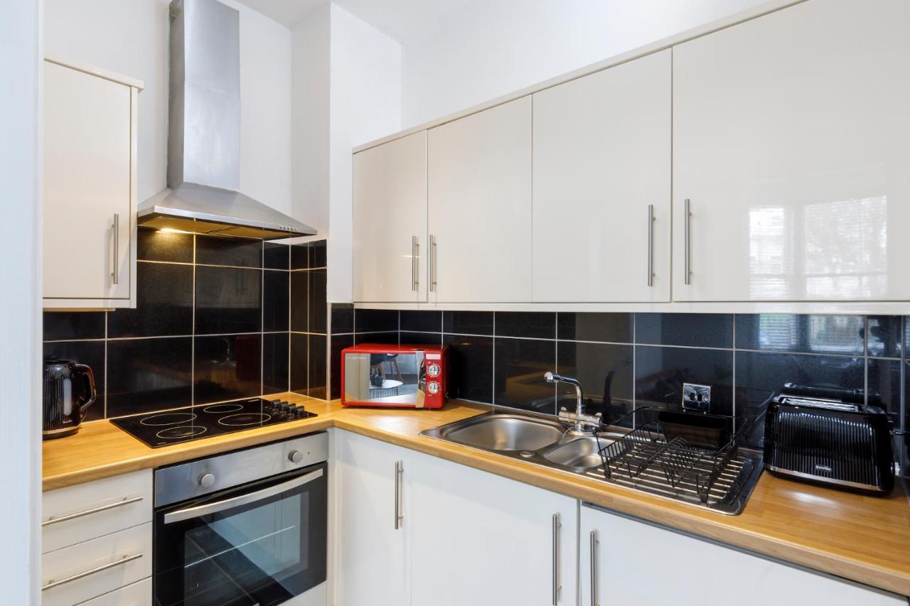 Serenity Square - Wow Location Central Brighton Sleeps 4 מראה חיצוני תמונה
