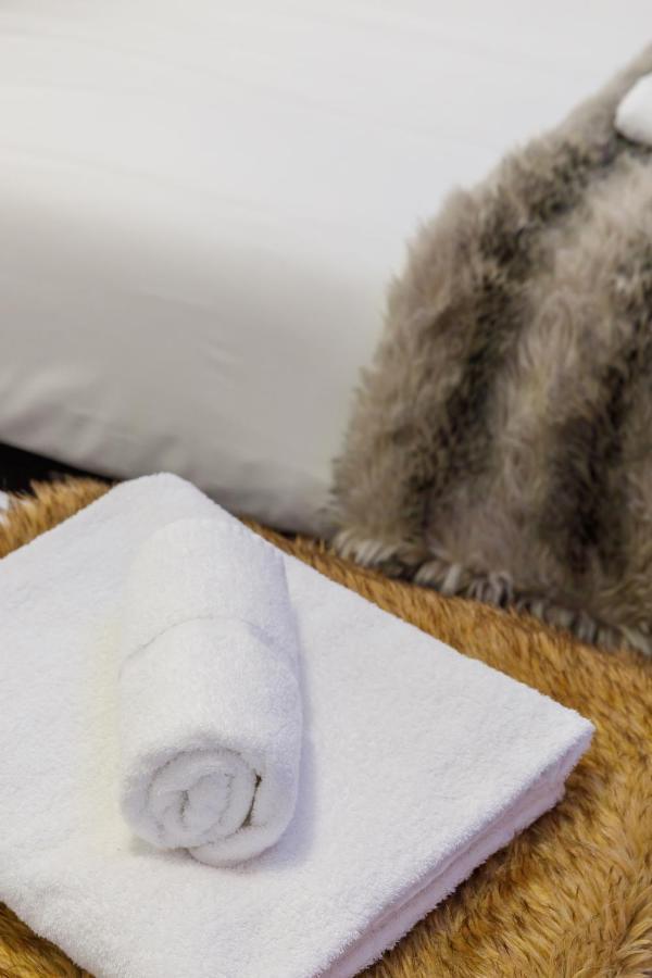 Serenity Square - Wow Location Central Brighton Sleeps 4 מראה חיצוני תמונה